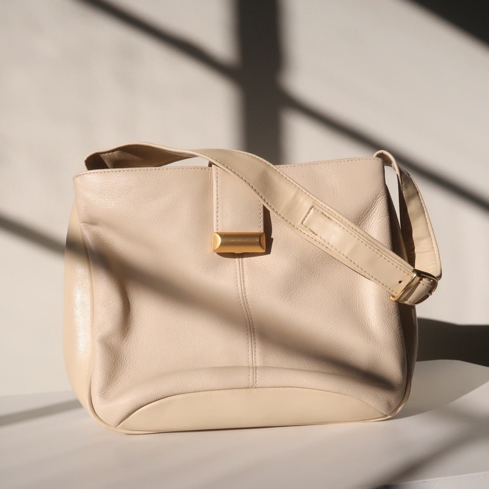 Vintage Kristino 100% Genuine leather Shoulder Bag